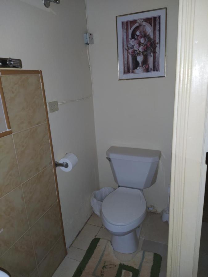 Gables Vacation Rentals With Private Gated Parking Onsite Knockpatrick Exteriér fotografie